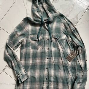 Women’s drawstring hooded flannel shirt.  Botton front. Size large. NWT.